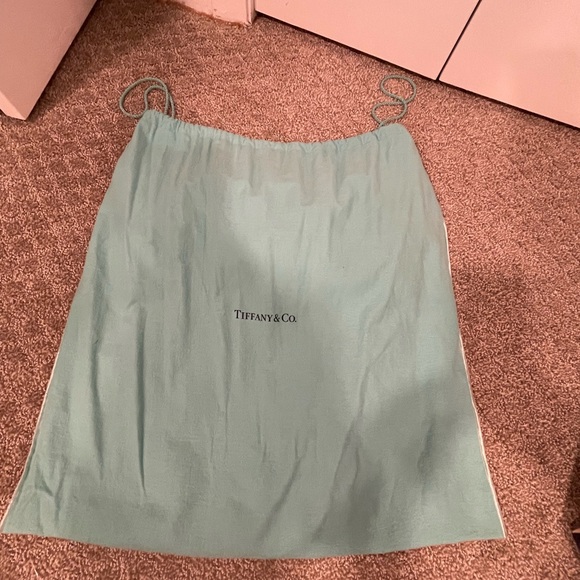 Tiffany & Co Suede Reversible Tote in Tiffany Blue and Silver includes pouch - Picture 11 of 14